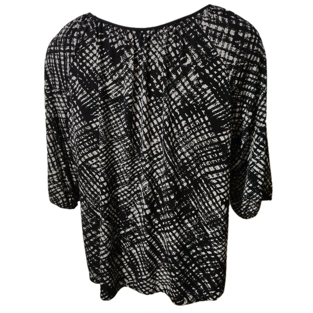 Michael‎ Kors Shirt Women's Size 2X Multicolor Classic Top Round Neck  Round Hem
